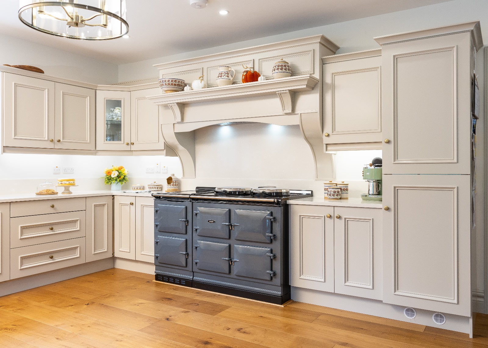 Stephanie Shine and her AGA eR7 electric range cooker